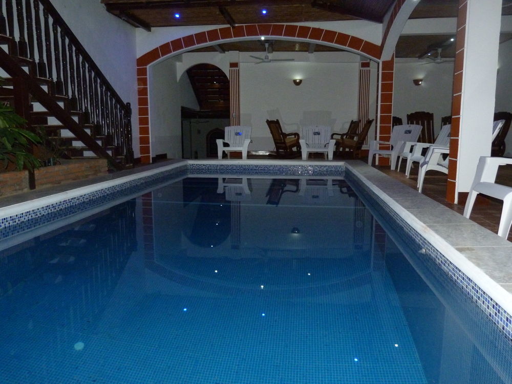 גרנאדה Hotel La Gran Sultana מראה חיצוני תמונה