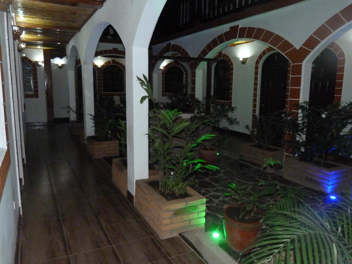 גרנאדה Hotel La Gran Sultana מראה חיצוני תמונה